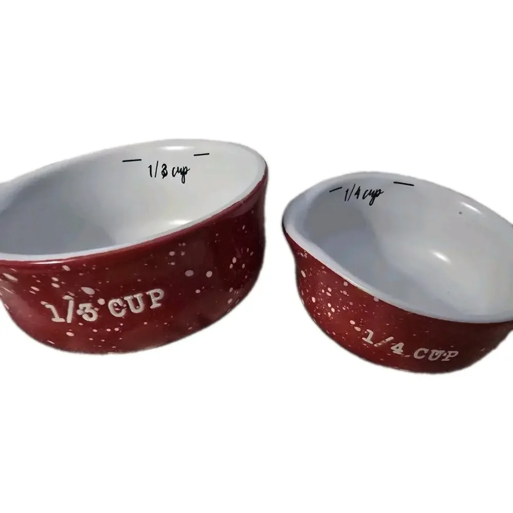 Peppermint & Pine Christmas Speckle Measuring Cups 4 piece Red